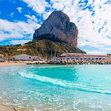 In Calpe, Alicante 103821 By Mo * Calpe